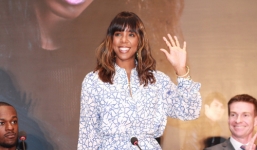 Chủ nhân 4 giải Grammy - Kelly Rowland  biểu diễn tại Việt Nam